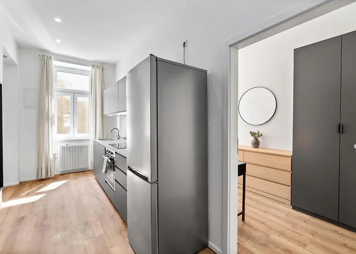 Bright&quiet Apartments, Just 10 Minutes To U4, U6&schönbrunn Palace * Wien